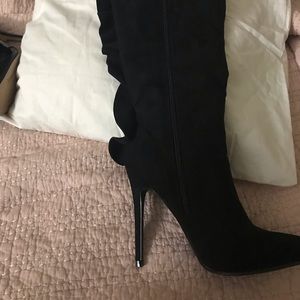 NEW High heeled boots